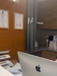 -HEYAN荷妍专业脱毛连锁机构