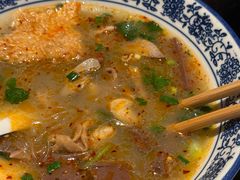 小潘特色鸭血粉丝汤-小潘记鸭血粉丝汤