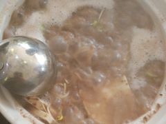 -牛喵喵铜锅牛肉馆