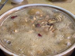 -东巴谷野生菌火锅餐厅
