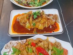 -老妈厨房团圆饺子东北菜(北环路店)