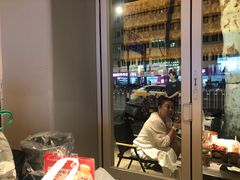 -巴厘龙虾·榜首油焖大虾(音乐学院·沿江酒馆店)