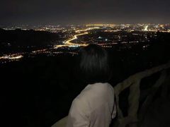 -鬼笑石后山停车场