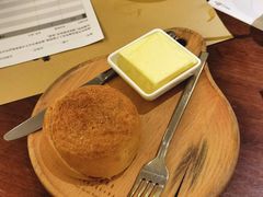 冰镇迷你菠萝油-来龙里 精致 东南亚餐室(万象城店)
