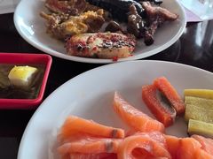 -荣誉国际酒店-云顶旋转餐厅