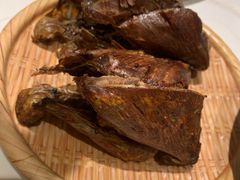 黄泥烧鸽子-燕郊烧鸽子(酷车小镇店)