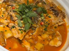 -魏铭鱼头捞饭(晋阳路店)