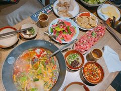 -贵厨酸汤牛肉(小十字店)