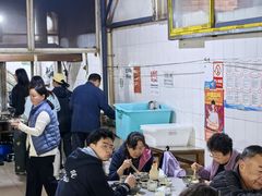 -正宗杨记普洱酸醋米线(总店)