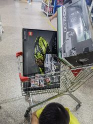 -逝水玩具折扣店