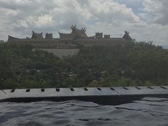 -七彩云南古滇温泉山庄