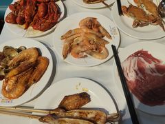 -领鲜活海鲜榴莲自助火锅(东门店)