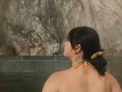 -裕龙汤泉