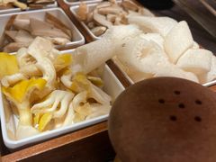 -芸鲜季·云南野生菌餐厅· 云南风物味研社(闵行店)