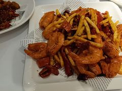 -巴特餐饮6加1音乐餐吧·新疆菜