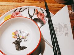 -新白鹿餐厅(银泰西湖文化广场店)