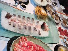 -泓炙颐凤鲜海鲜火锅料理(桐乡店)