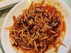 -鑫巴蜀小镇 · 水煮鱼专研店(玉桥店)