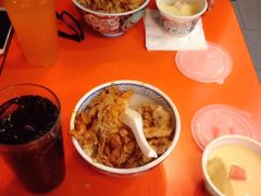 -吉野家(服装城店)