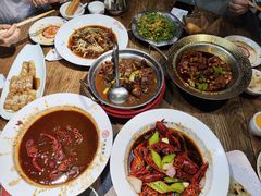 -叶派龙虾•招牌香辣蟹·海鲜(中海国际店)