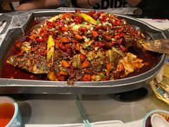 -江边城外烤全鱼(龙德广场店)