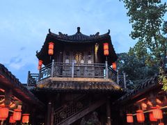 -小龙翻大江文化火锅(宽窄店)