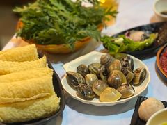 -鲜入围煮花胶鸡海鲜火锅