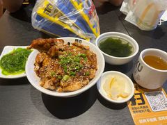 -熊吞·大碗丼烧肉饭(西市场嘉华店)