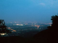 -鬼笑石后山停车场