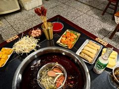 -邓莽子老火锅(中兴路总店)