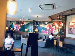 大堂-星巴克(无锡百联奥特莱斯店)