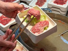 -来龍儿鲜切牛肉自助老火锅