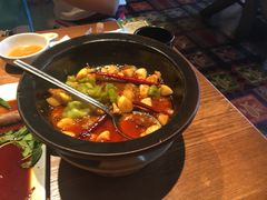 -云海肴·汽锅鸡·云南菜(天山百盛优客店)