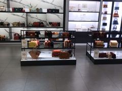 -CHARLES&KEITH(北京apm店)