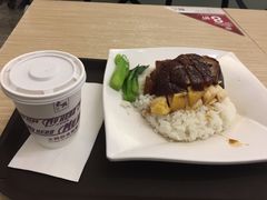 双拼烧味饭-太兴烧味餐厅(香港机场店)