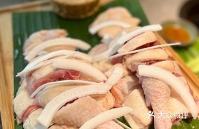 Signature Hainan Coconut Chicken