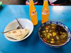 -刘老虎肉丸糊辣汤(总店)