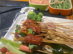 -两三事小郡肝串串香火锅(桂庙店)