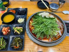 -真利味·脊骨火锅·正宗韩国料理(韩乐坊店)