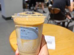 -瑞幸咖啡(杭州绿地中央店)