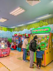 -莫莉幻想儿童乐园(武汉金银潭永旺店)