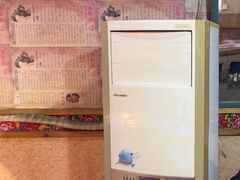 -鱼窝棚柴火铁锅炖(富山屯店)