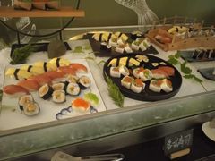 -亮马河饭店翠雅咖啡厅