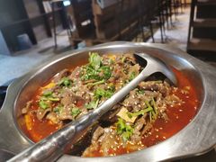 肥牛盆菜-阿姨食堂