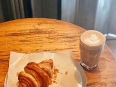 牛角面包-来回·咖啡(天河南店)