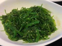 -西街夜油条·麻团包乌饭