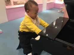 -MINI MARS KIDS CLUB亲子家庭中心(长宁天山店)