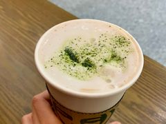 -星巴克(北京远大路金源燕莎店)