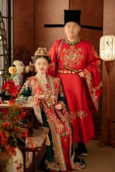 -雪中彩影婚纱摄影·微光艺术中心