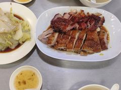 -华香鹅快餐店